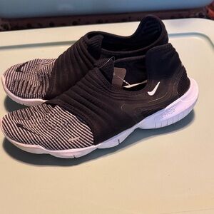 Nike Free Run Black and White Slip-On Sneakers